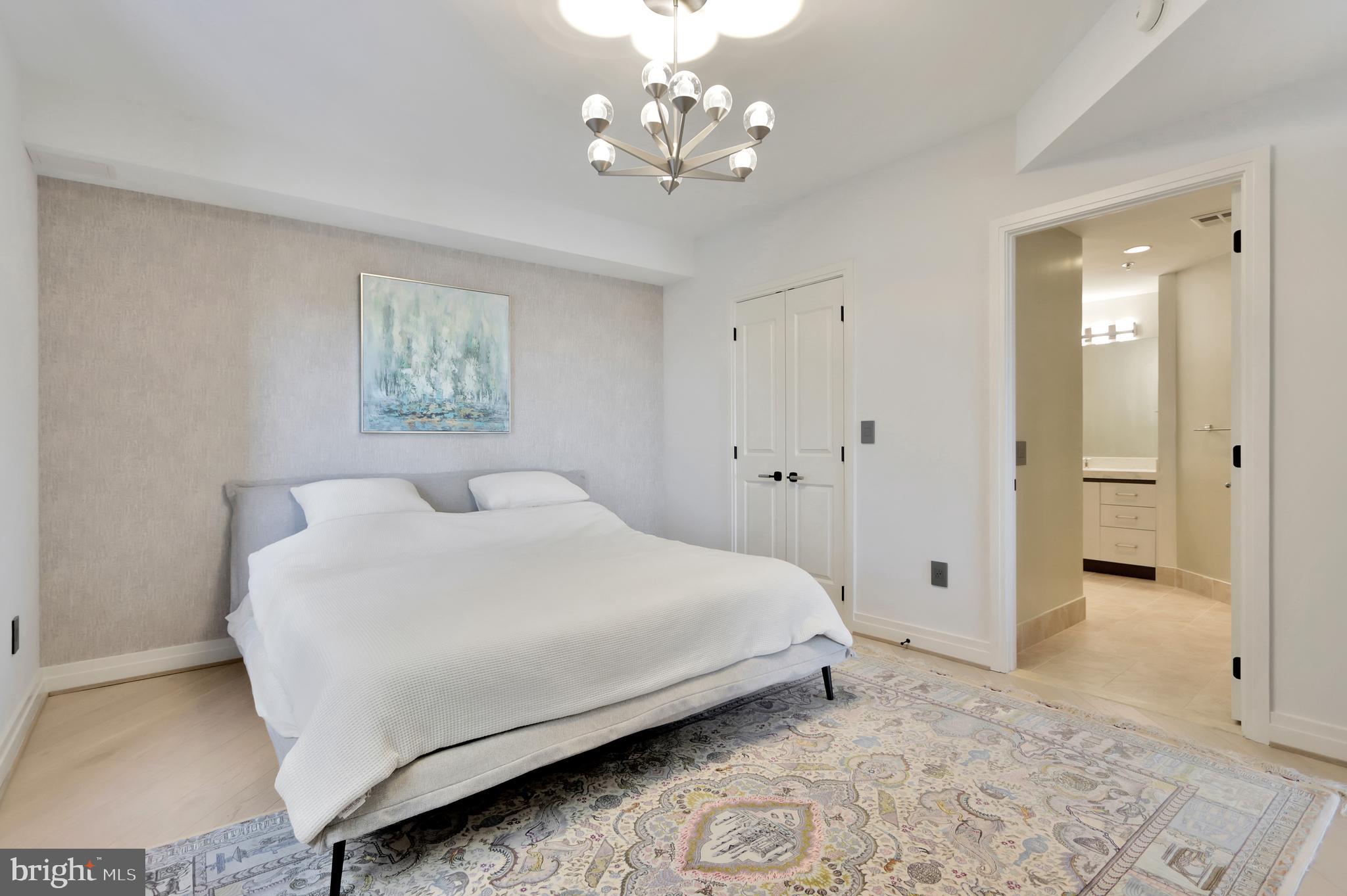 ONE PARK CREST CONDOMINIUM - Residential