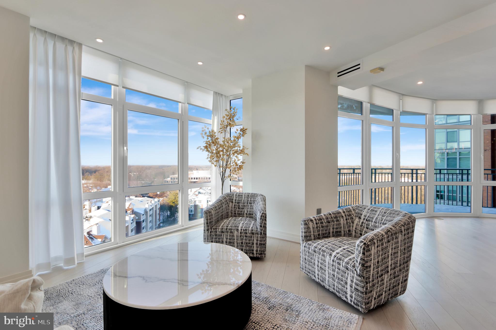 ONE PARK CREST CONDOMINIUM - Residential