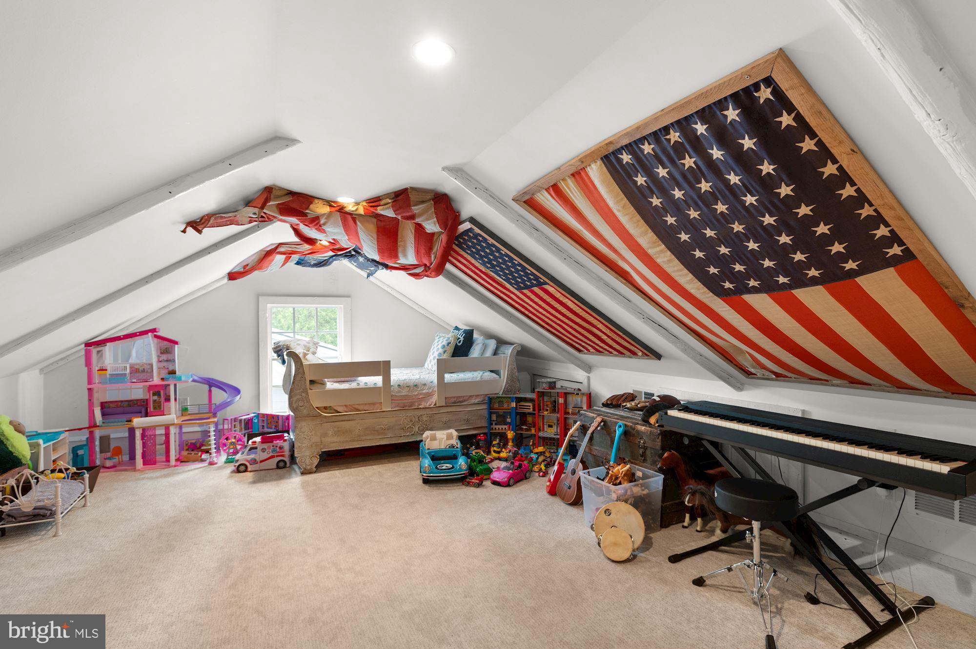 LANGLEY FARMS - Residential