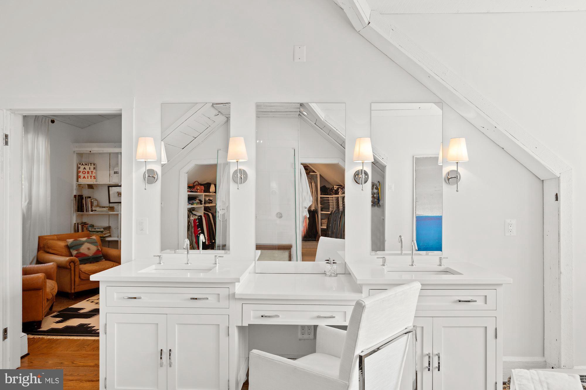 LANGLEY FARMS - Residential