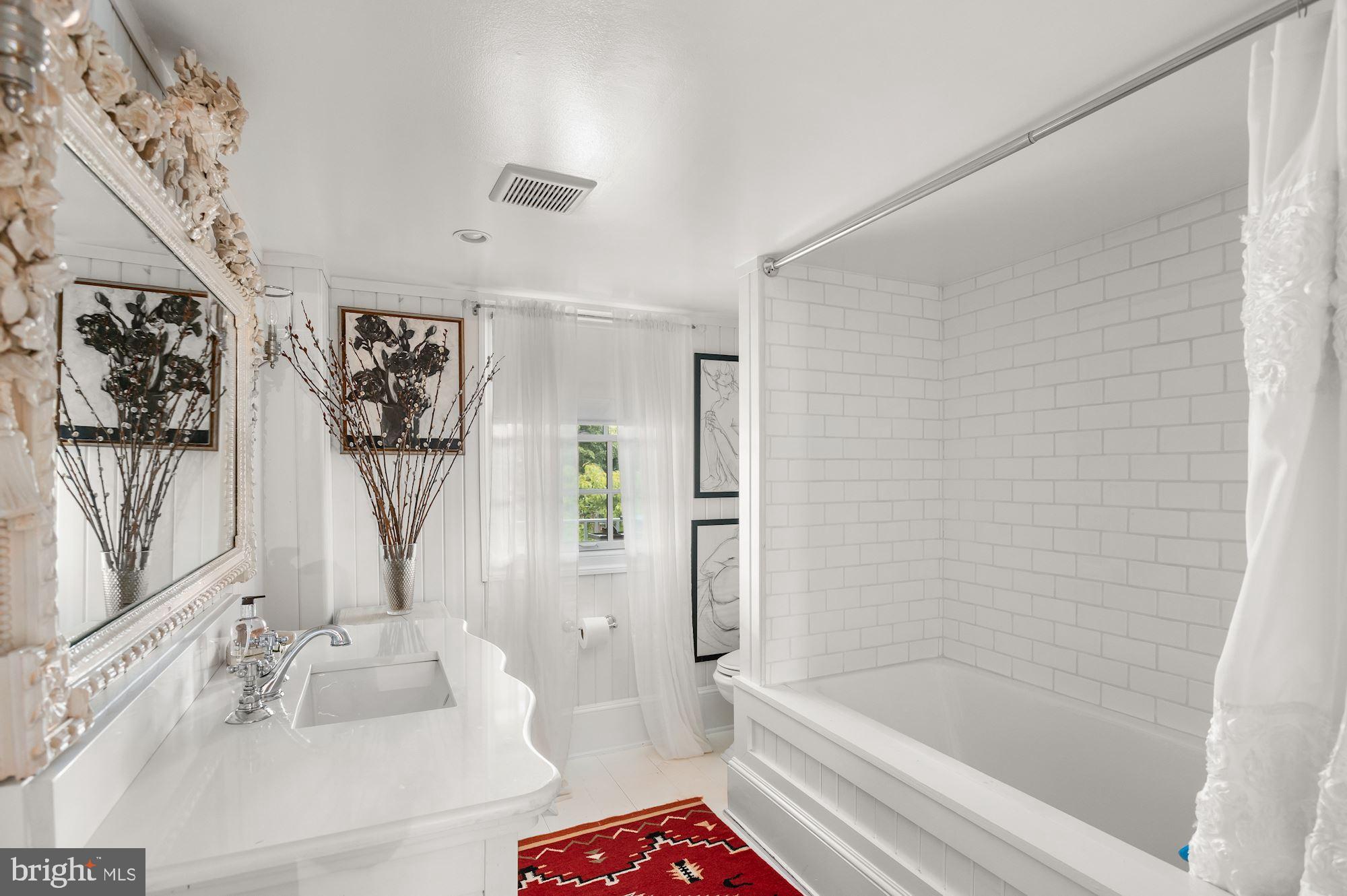 LANGLEY FARMS - Residential