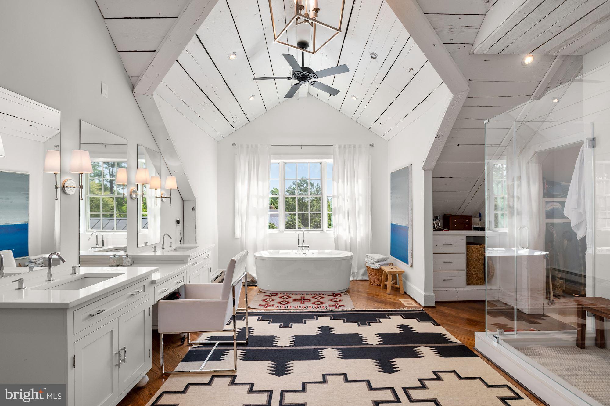 LANGLEY FARMS - Residential