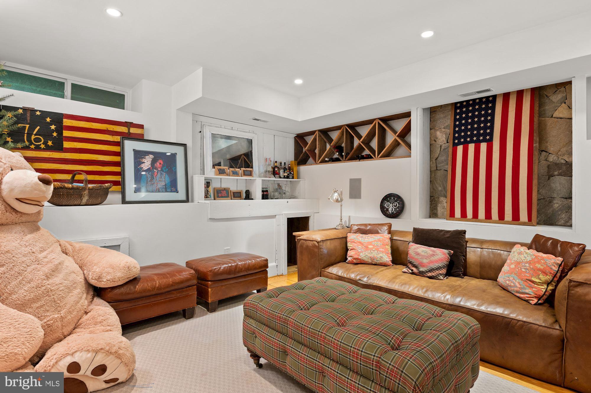 LANGLEY FARMS - Residential