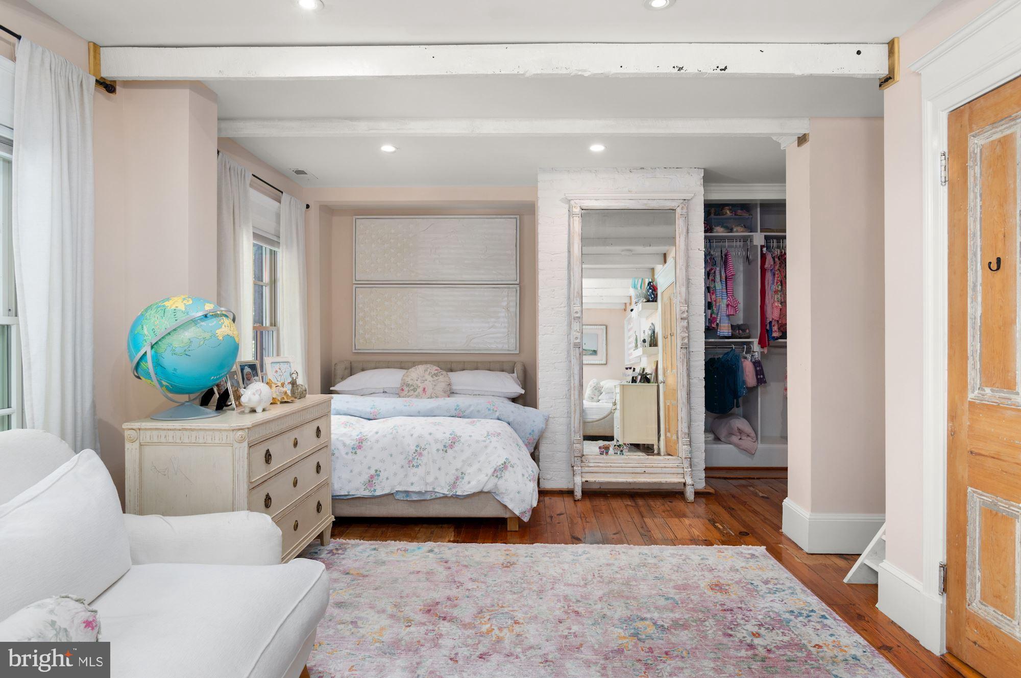 LANGLEY FARMS - Residential