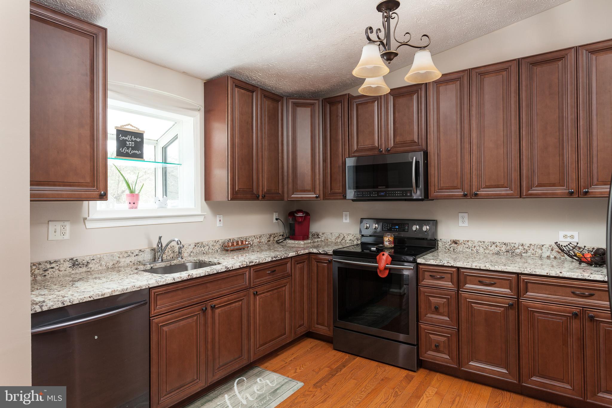 ROCK CREEK LANDING - Residential