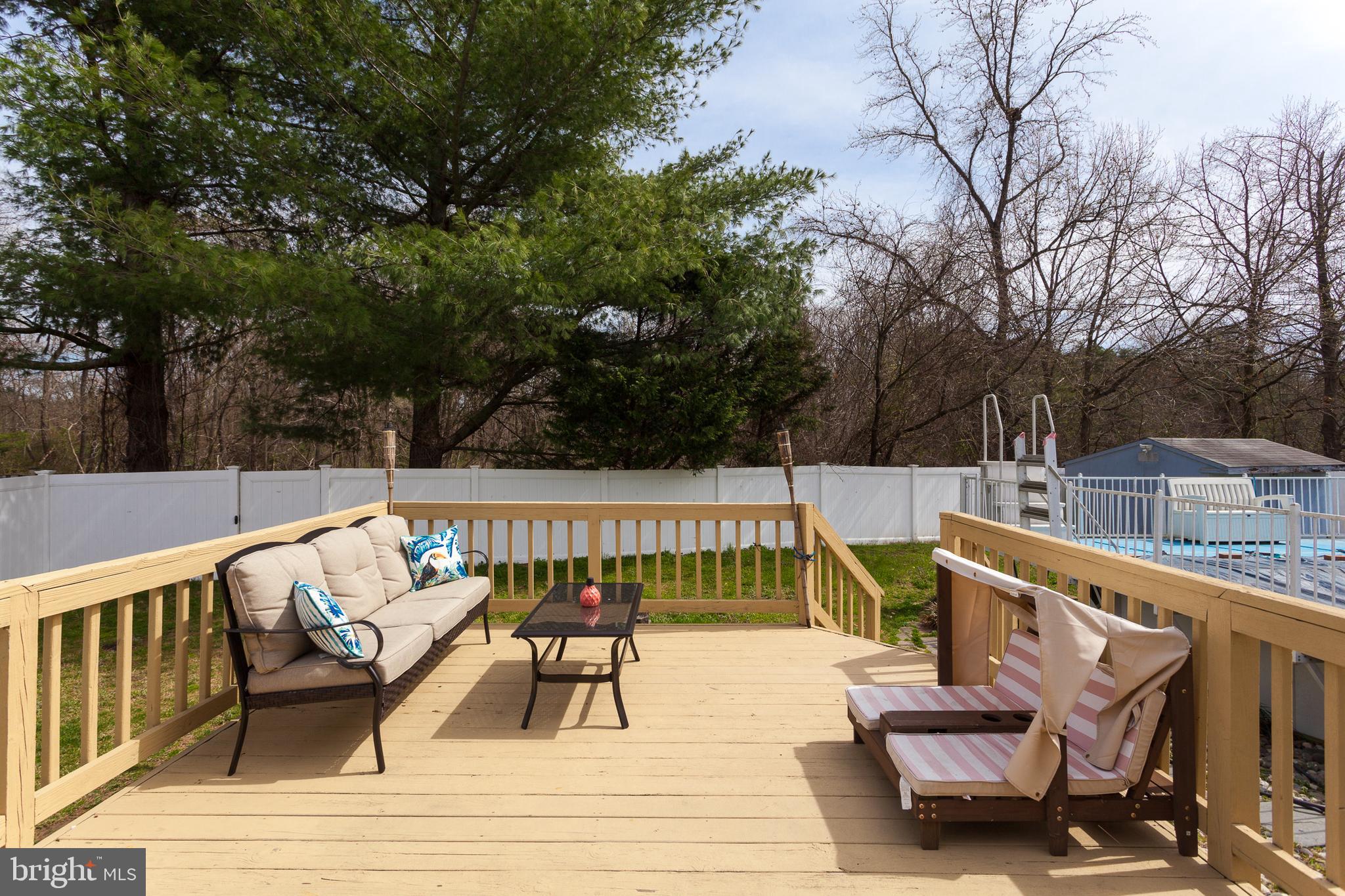 ROCK CREEK LANDING - Residential