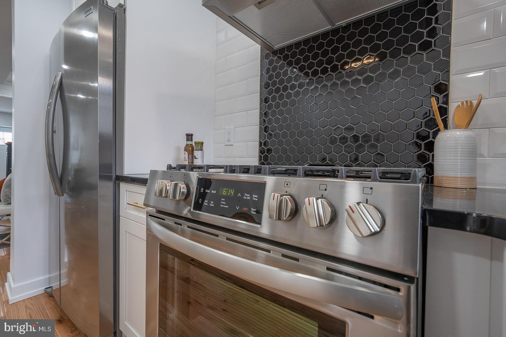 EAST PASSYUNK CROSSING - Residential