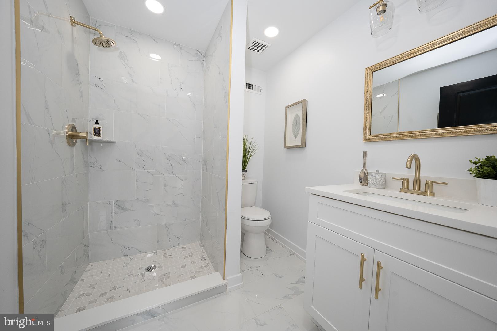 EAST PASSYUNK CROSSING - Residential