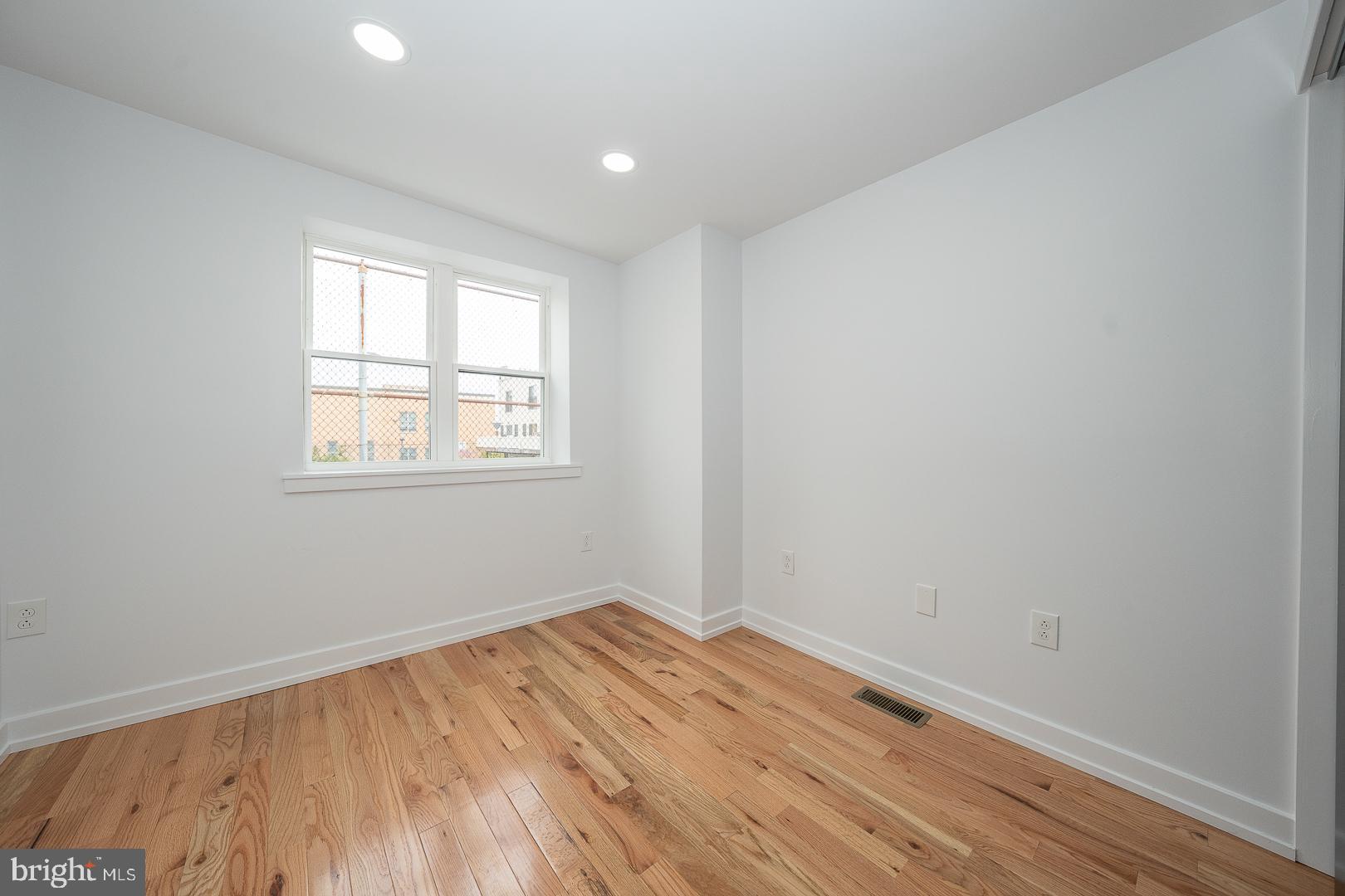 EAST PASSYUNK CROSSING - Residential