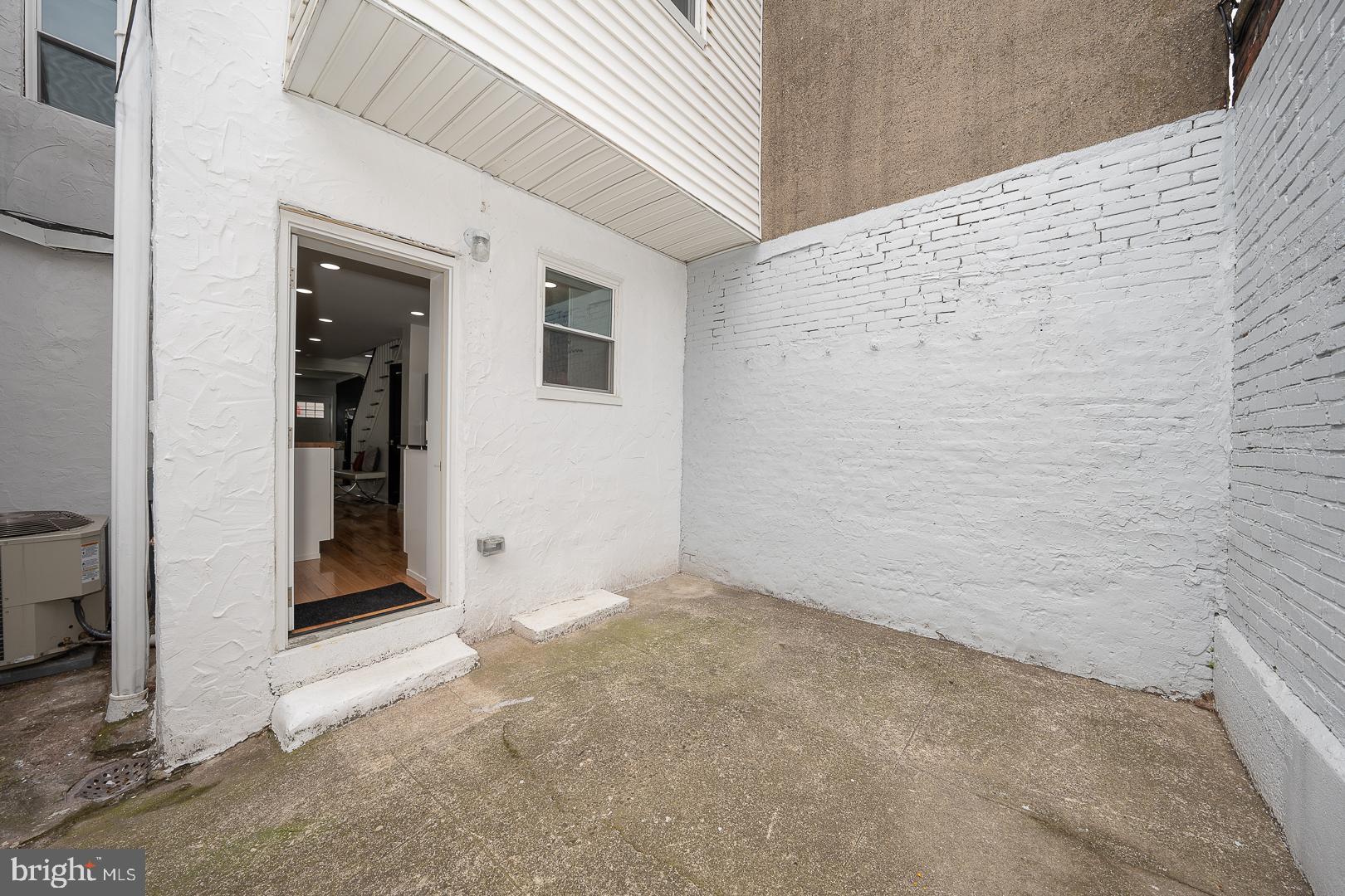 EAST PASSYUNK CROSSING - Residential