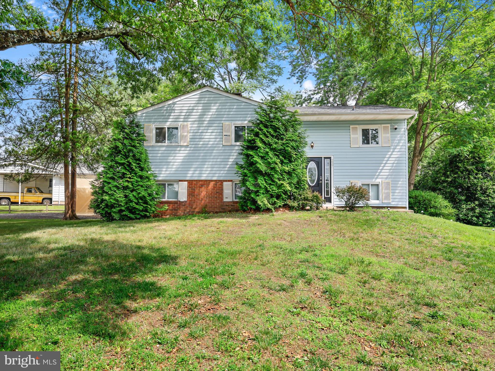 Back on the market & appraisal is good!
Multiple offers. All offers are due Sunday, June 22nd, at 5:00 p.m. Welcome to 237 Cinmar- a spacious 4-bedroom, 2-bathroom single-family home on a generous .26 acre lot, brimming with opportunity! With two separate driveways, a sunroom addition, and a screened-in porch perfect for relaxing, this home offers space and flexibility inside and out!
Step inside to discover an expansive layout that features a huge finished basement with a second kitchen, making it ideal for multi-generational living, entertaining, creating a dream hangout space, or generating potential rental income. The sunroom and screened porch offer year-round enjoyment and extra living areas to spread out and enjoy!
This is your chance to put your stamp on a solid, well-built property and gain instant equity with a few cosmetic updates. Whether you're an investor, DIY enthusiast, or simply looking for a home with great bones and room to grow, this could be the one you've been waiting for!
Don't miss this opportunity to own a home with potential and space in a great location!