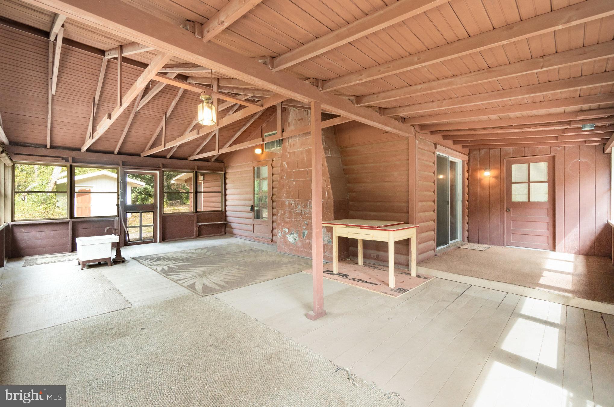 94 MEADOW BROOK DRIVE