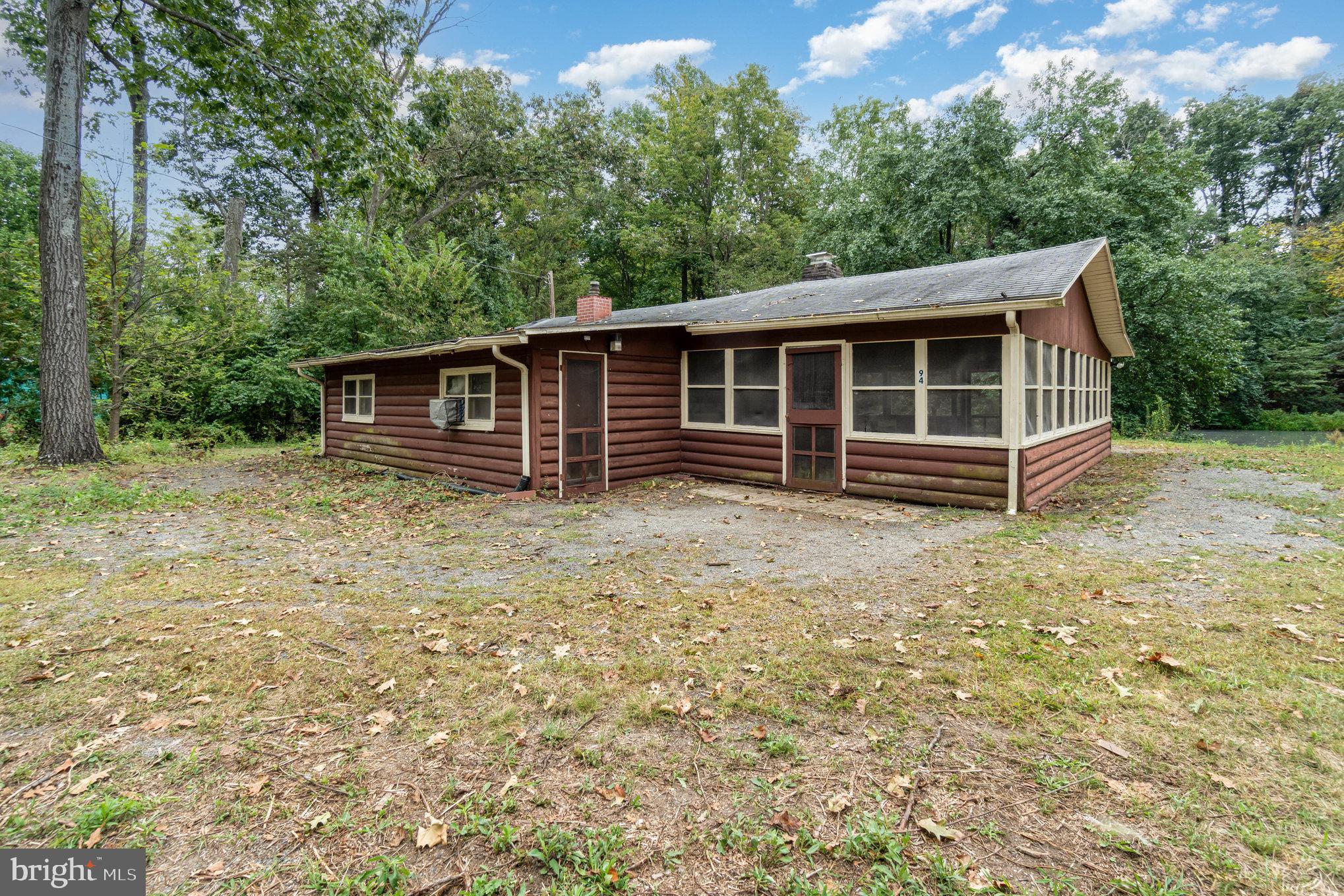 94 MEADOW BROOK DRIVE