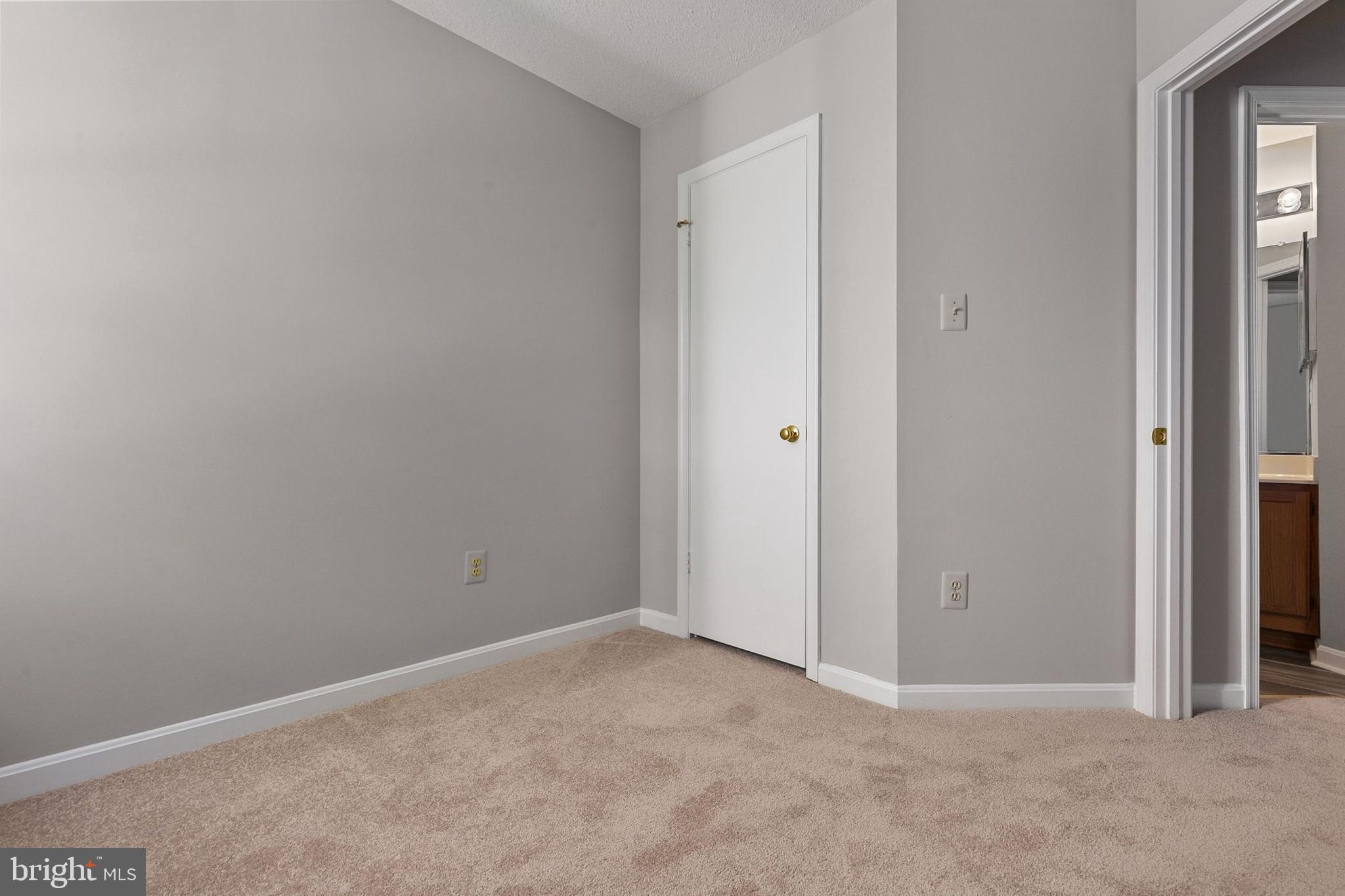 DORSEY HALL - Residential