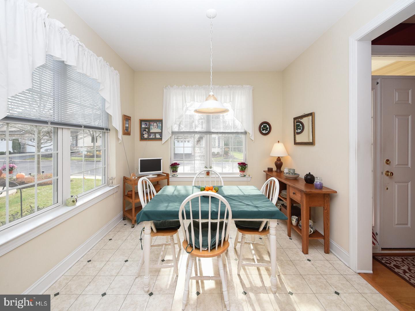 ARBOUR GREEN - Residential