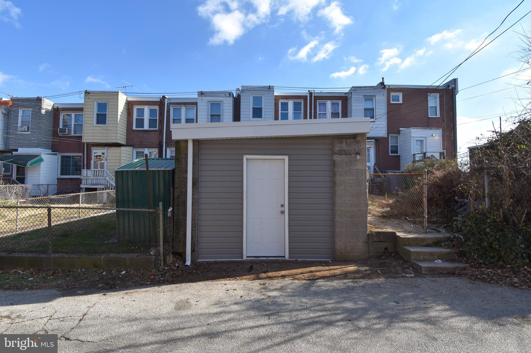 ALDAN WOODS - Residential