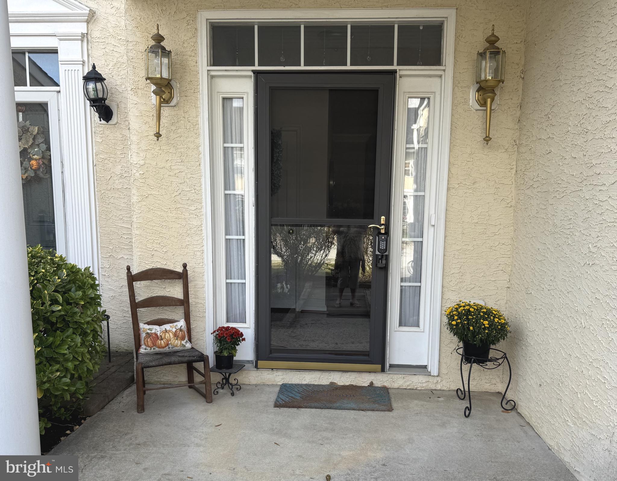 189 GILLESPIE AVENUE