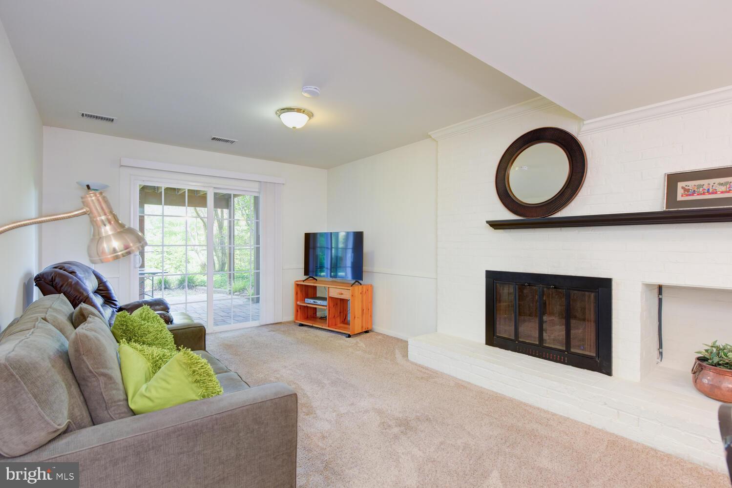 POWHATAN HILLS - Residential