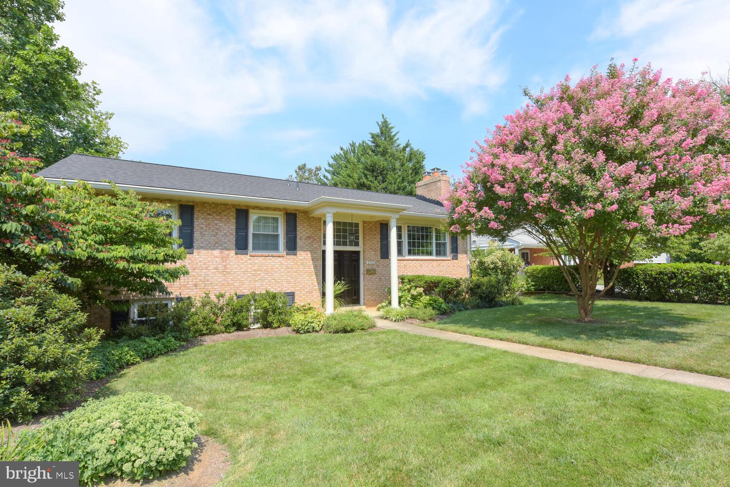 POWHATAN HILLS - Residential