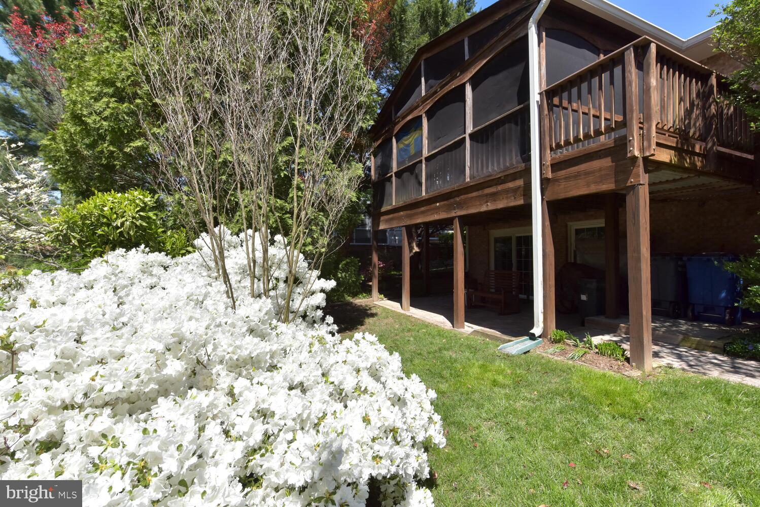 POWHATAN HILLS - Residential