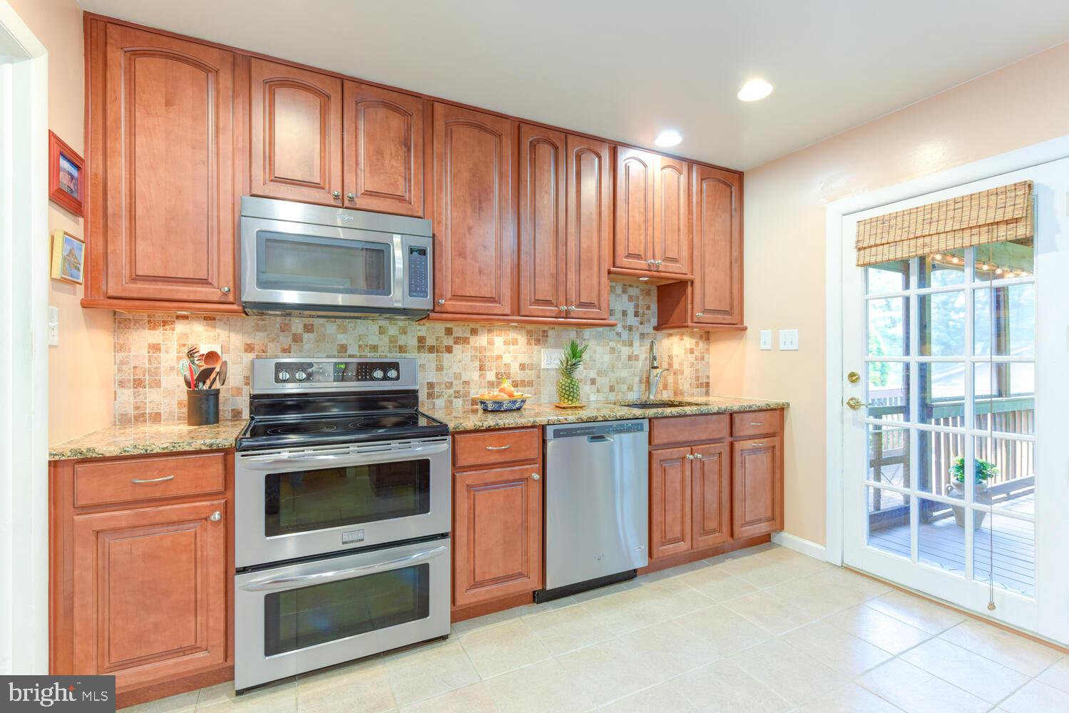 POWHATAN HILLS - Residential