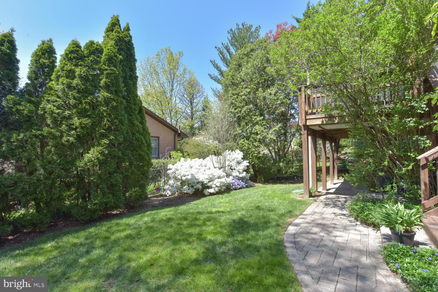 POWHATAN HILLS - Residential