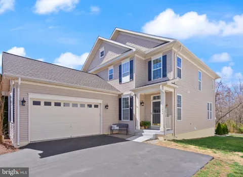 24973 Devonian Drive, Aldie, VA MLS: VALO2090458