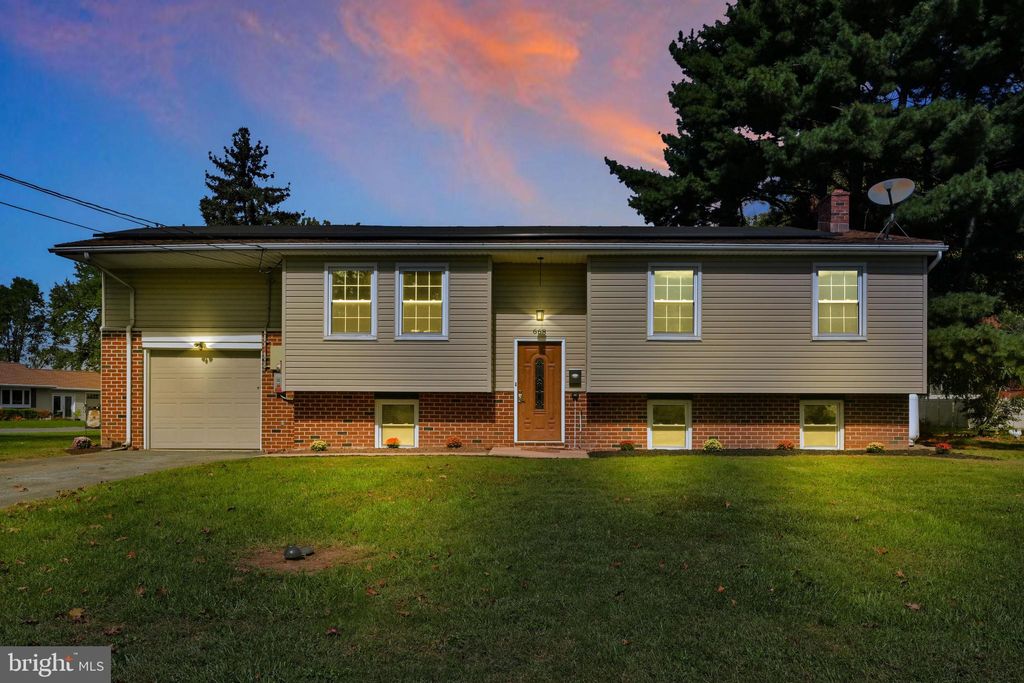 Photo of 668 Essex Street, Marietta, PA 17547 (MLS # PALA2059096)