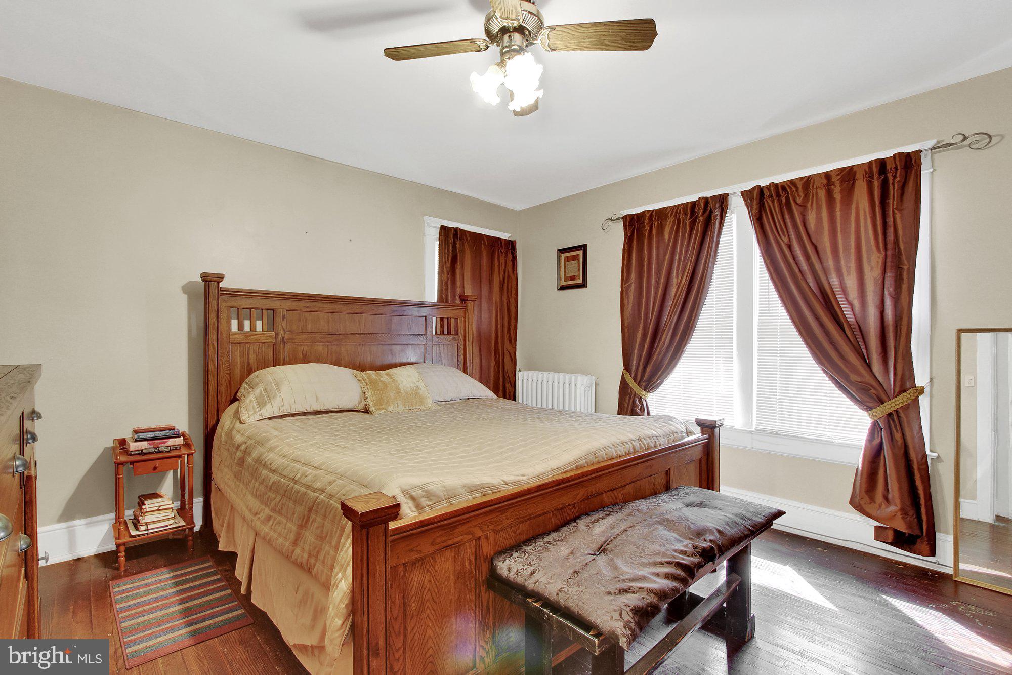 YORK COLLEGE - Residential