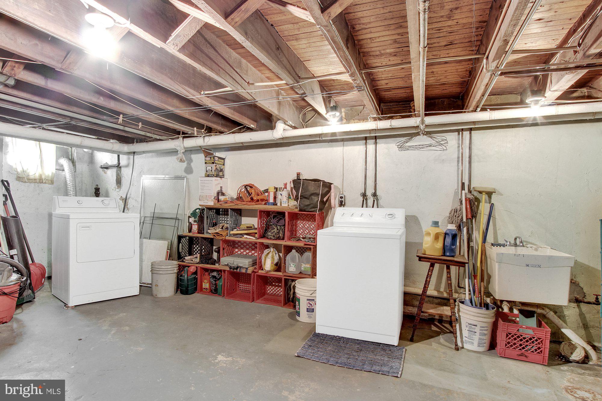 YORK COLLEGE - Residential