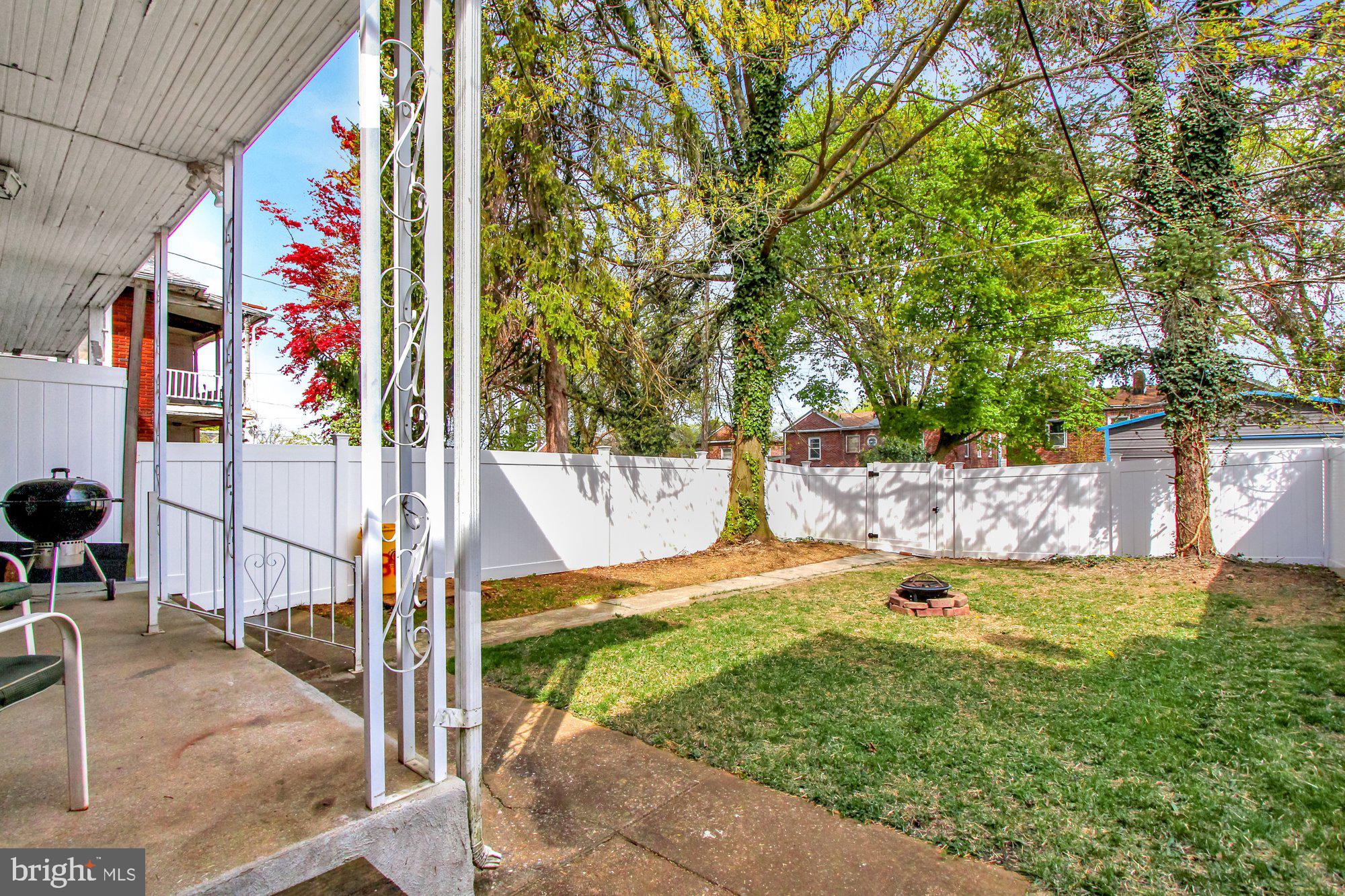 YORK COLLEGE - Residential