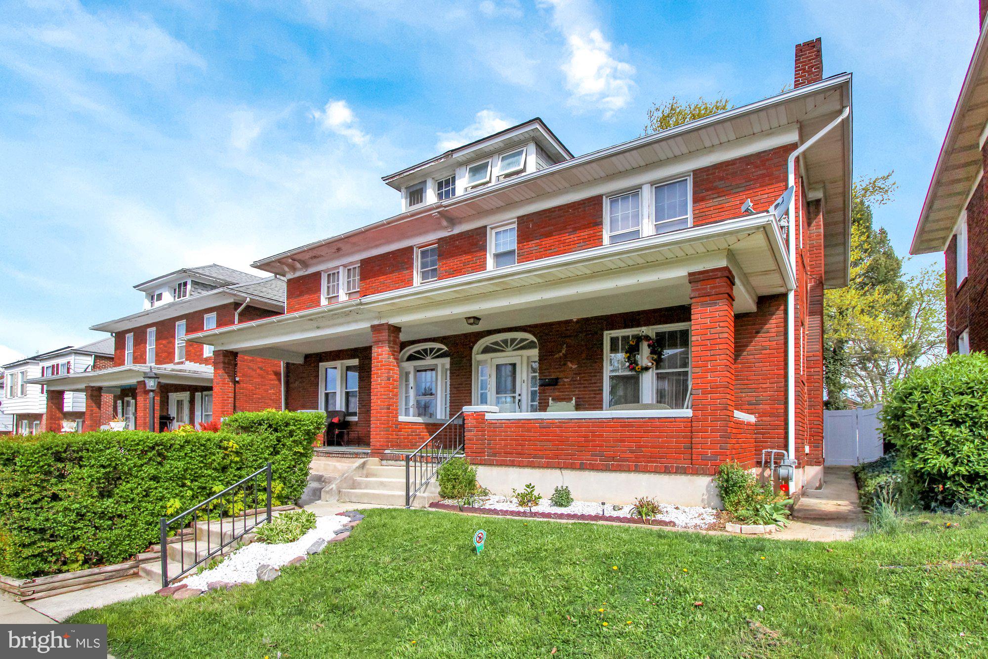 YORK COLLEGE - Residential