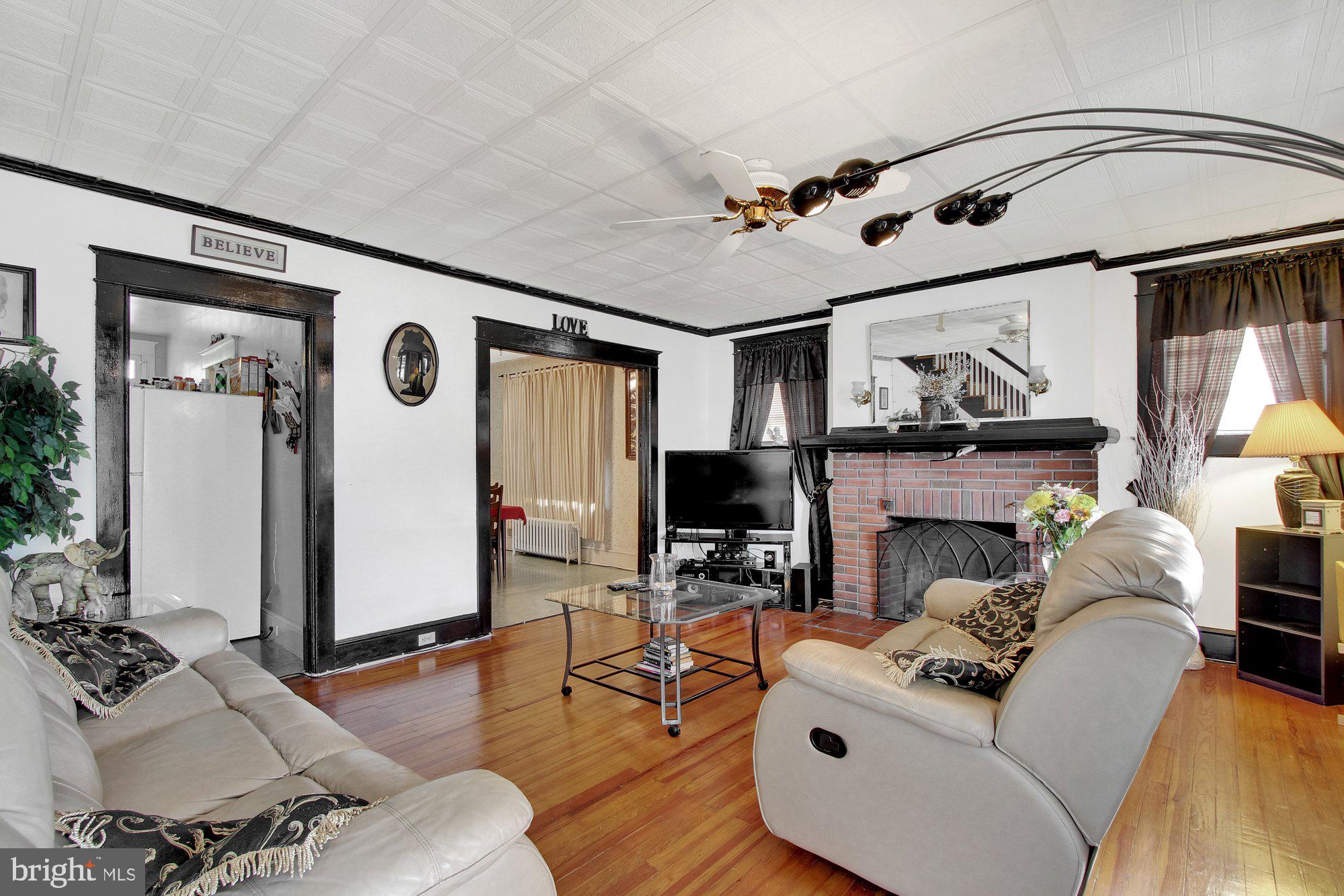 YORK COLLEGE - Residential