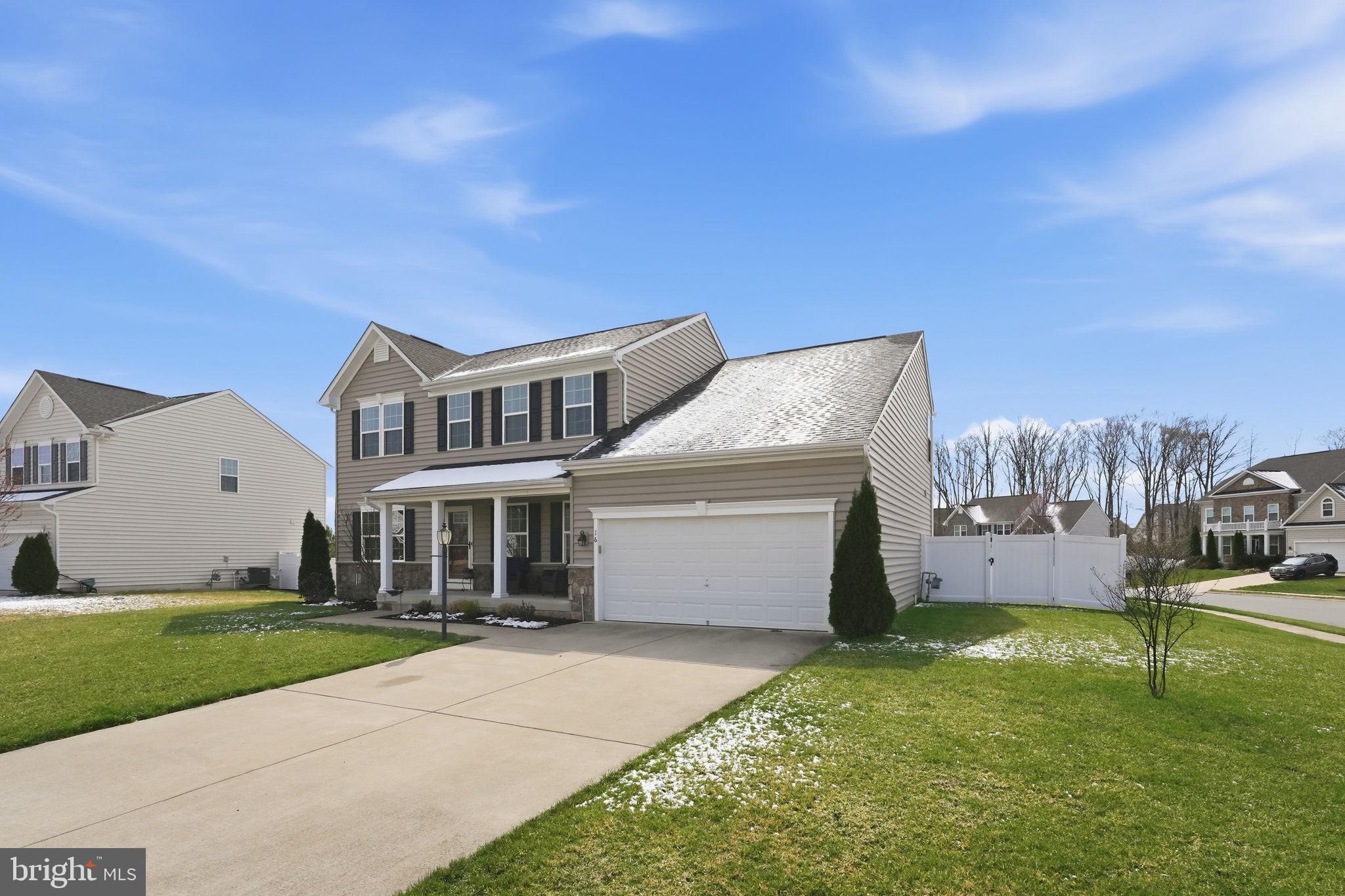 16 WHITE CHAPEL LANE