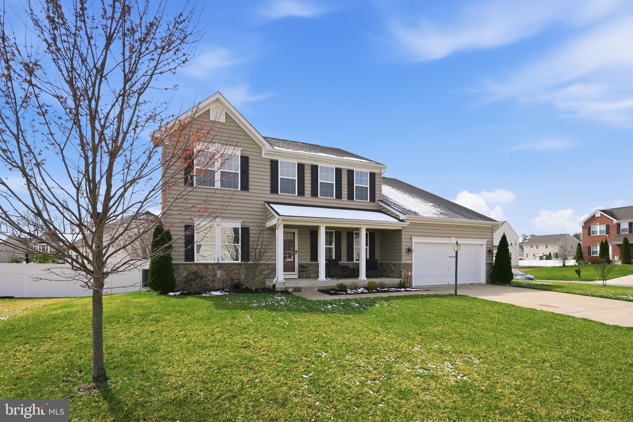 16 WHITE CHAPEL LANE