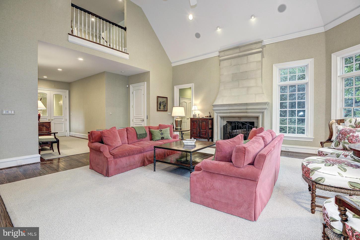 LANGLEY FOREST - Residential