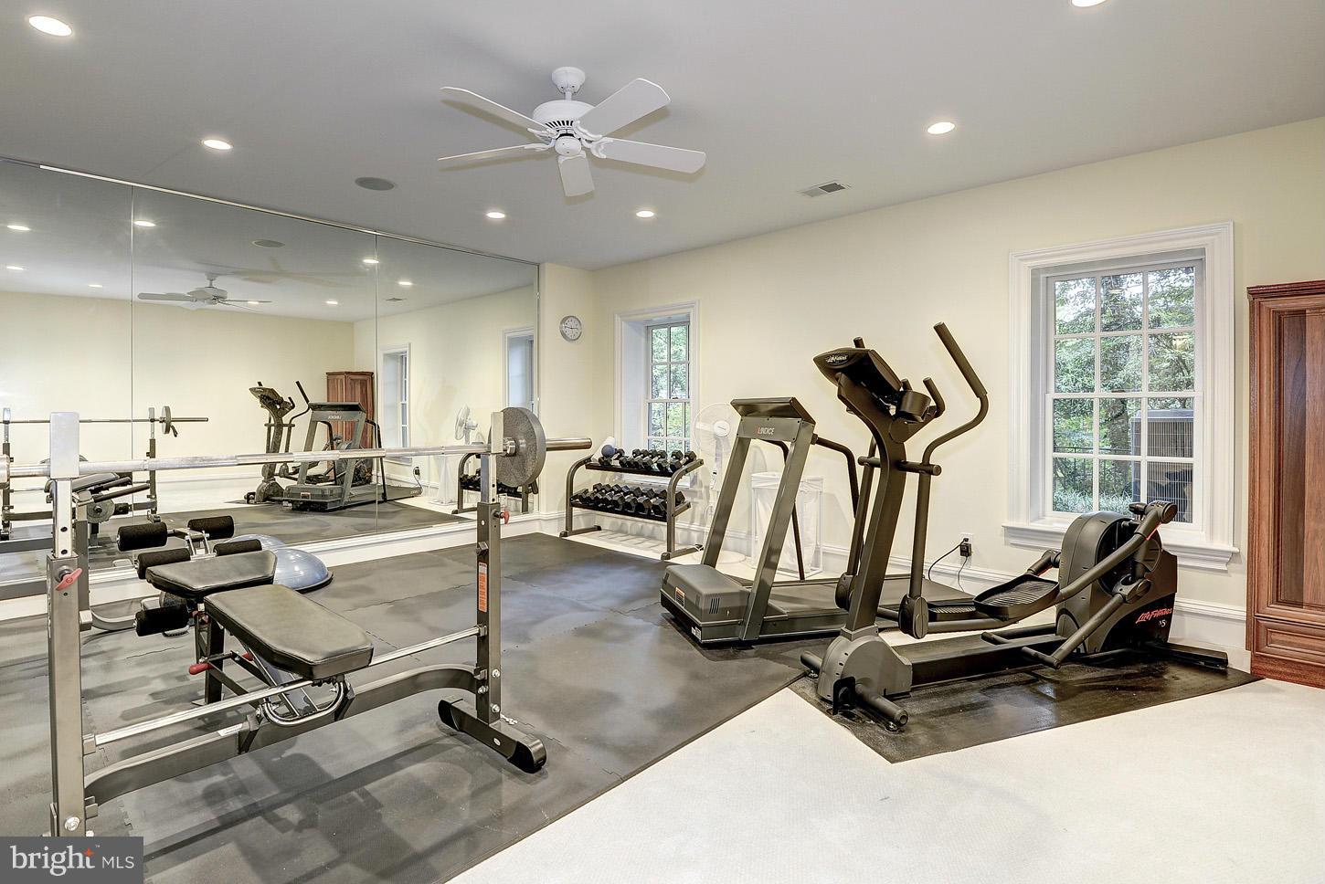 LANGLEY FOREST - Residential