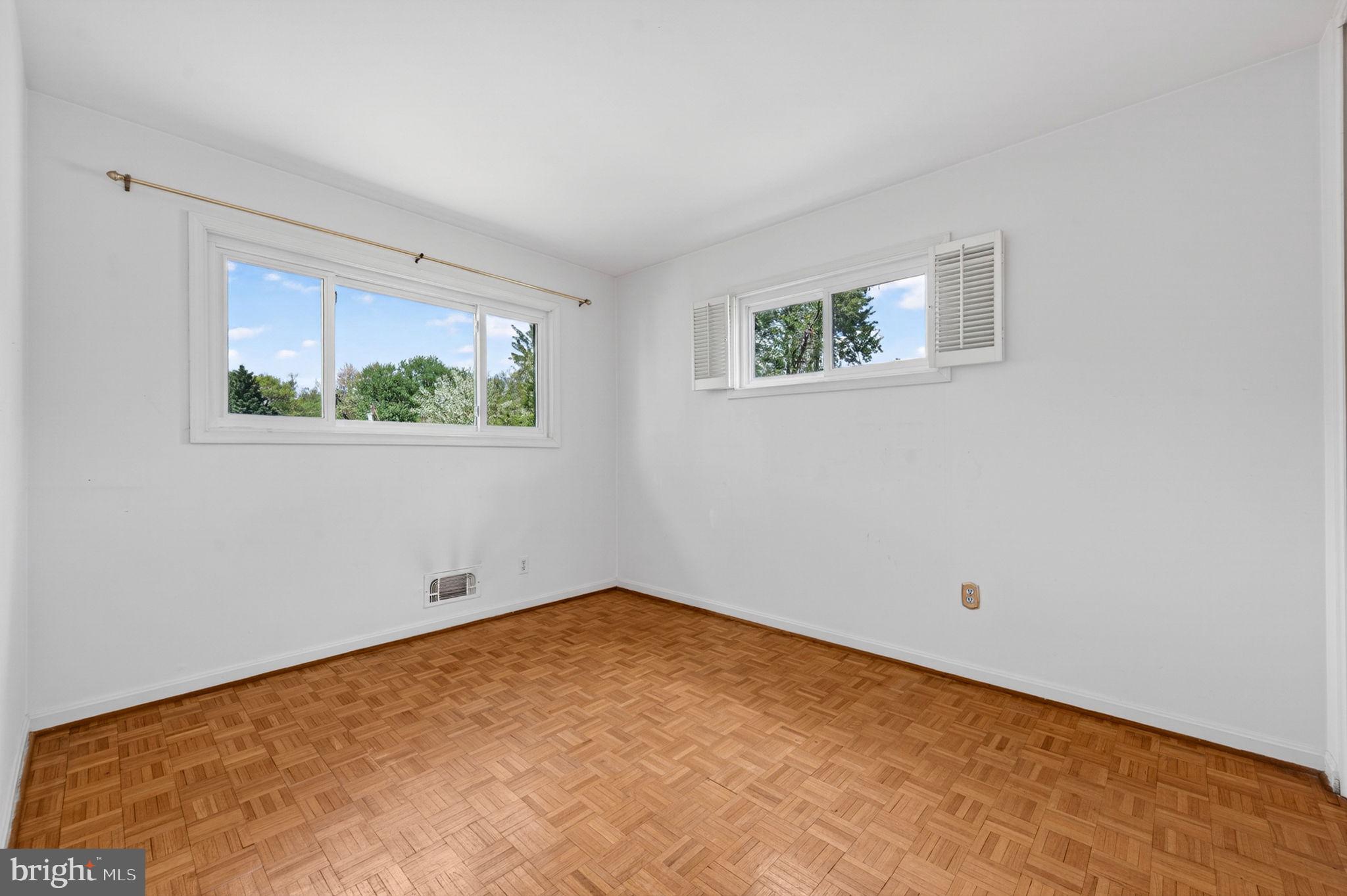 RAVENSWORTH GROVE - Residential