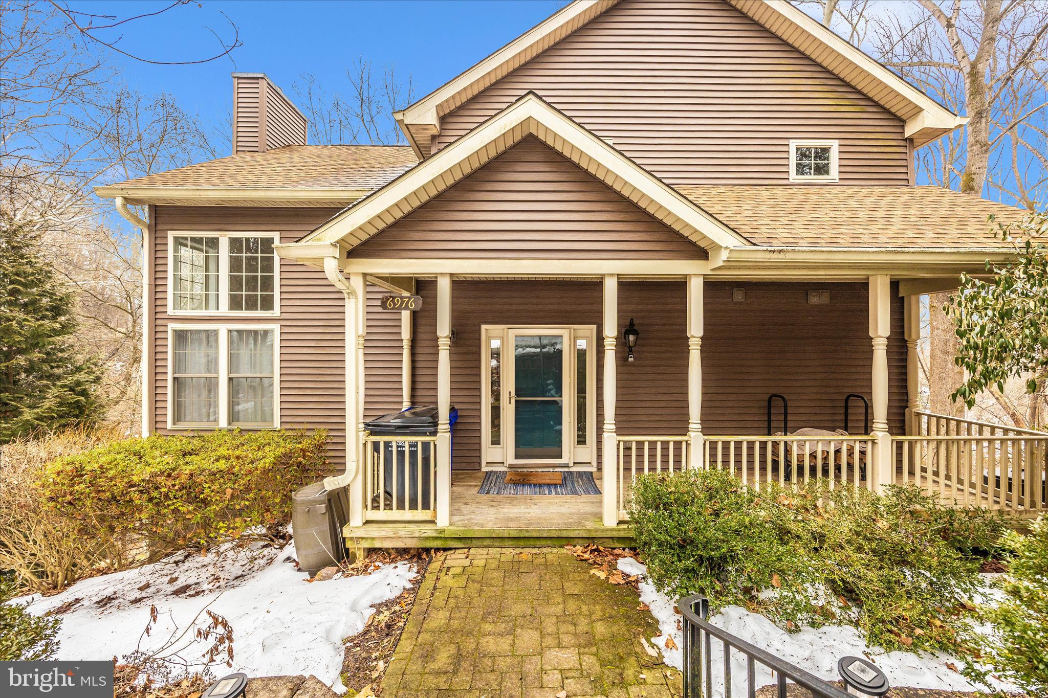 6976 MEADOWPOINT TERRACE