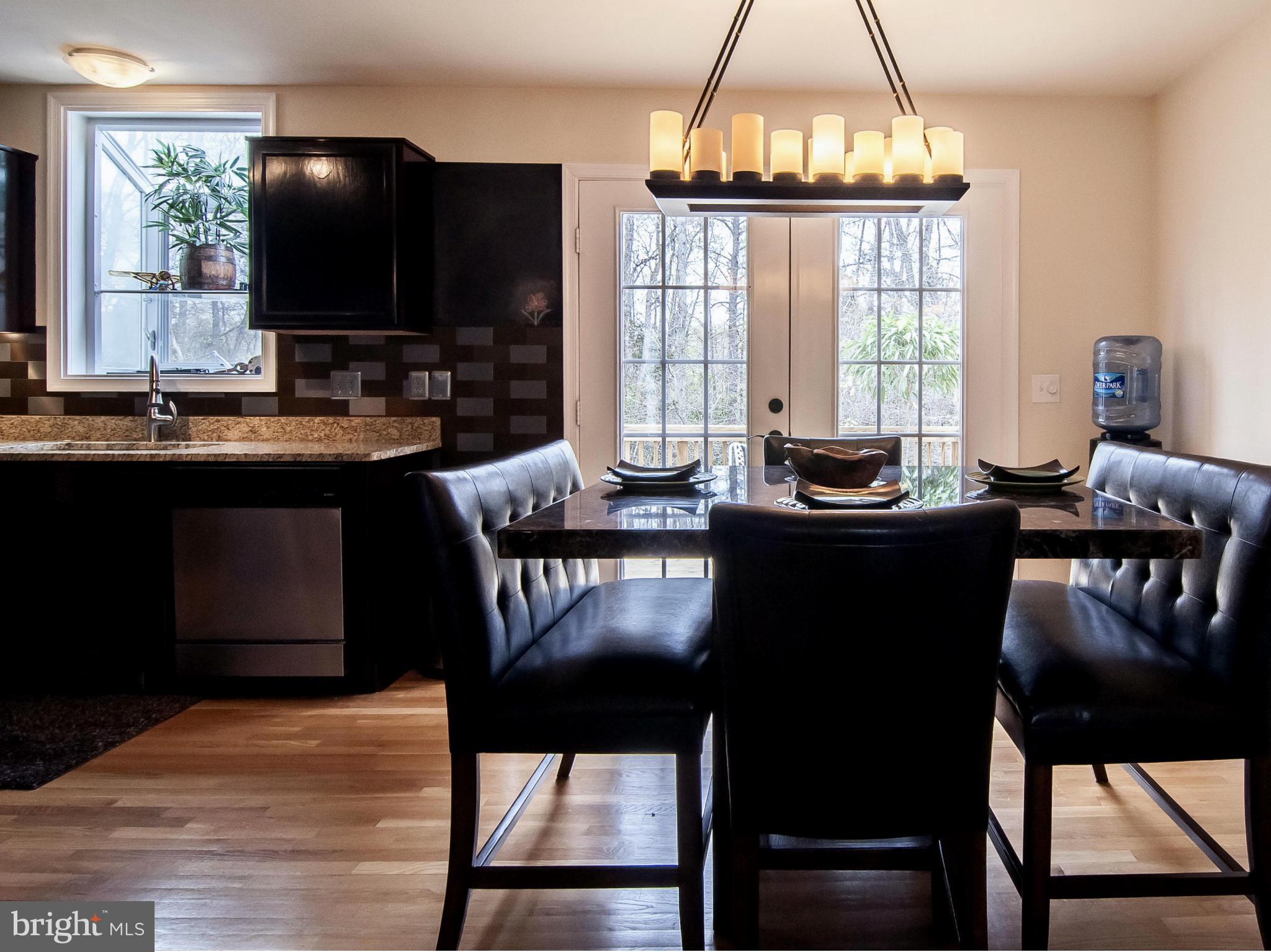 LAKE LAND - Residential