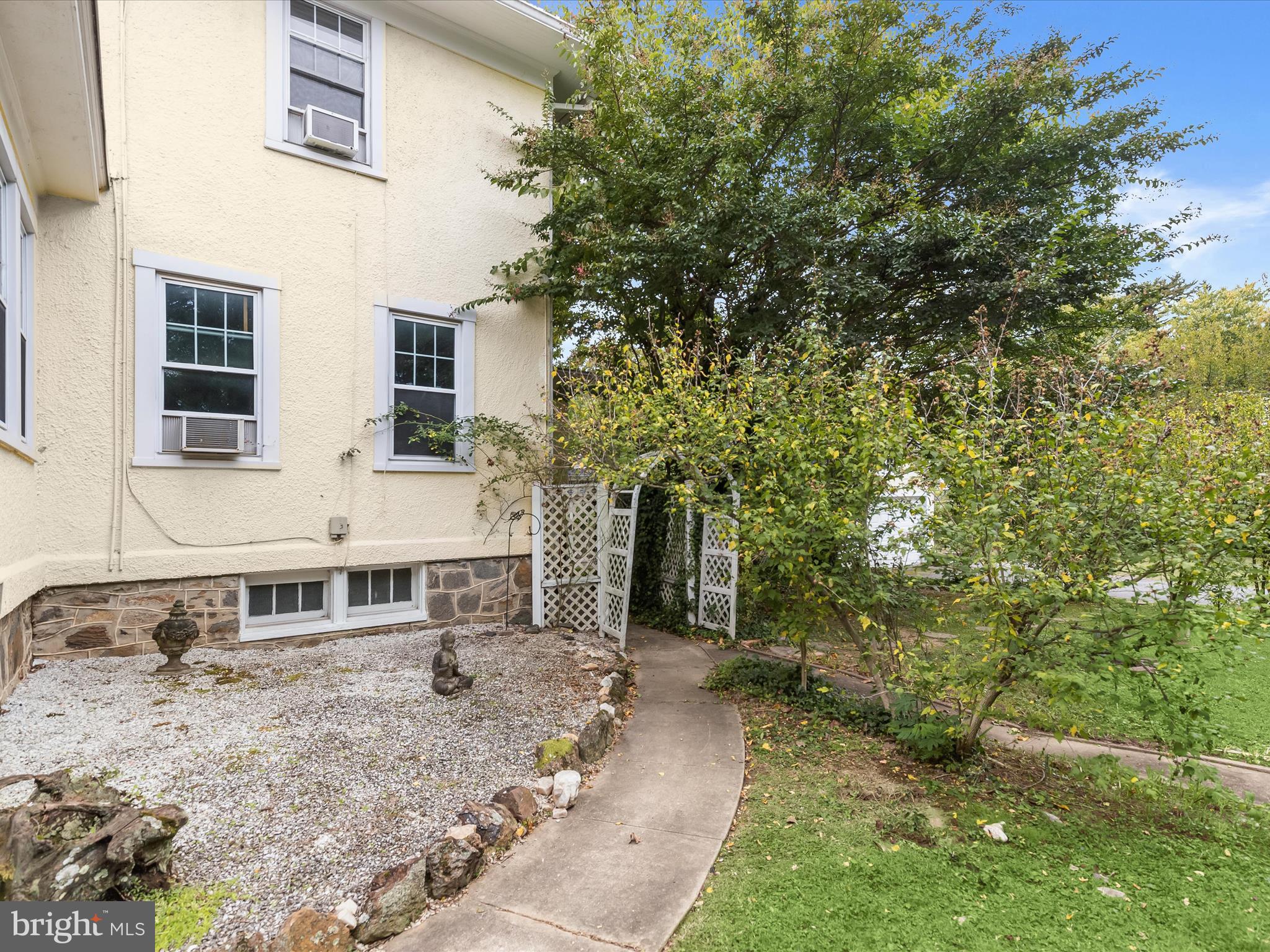 OVERBROOK - Residential