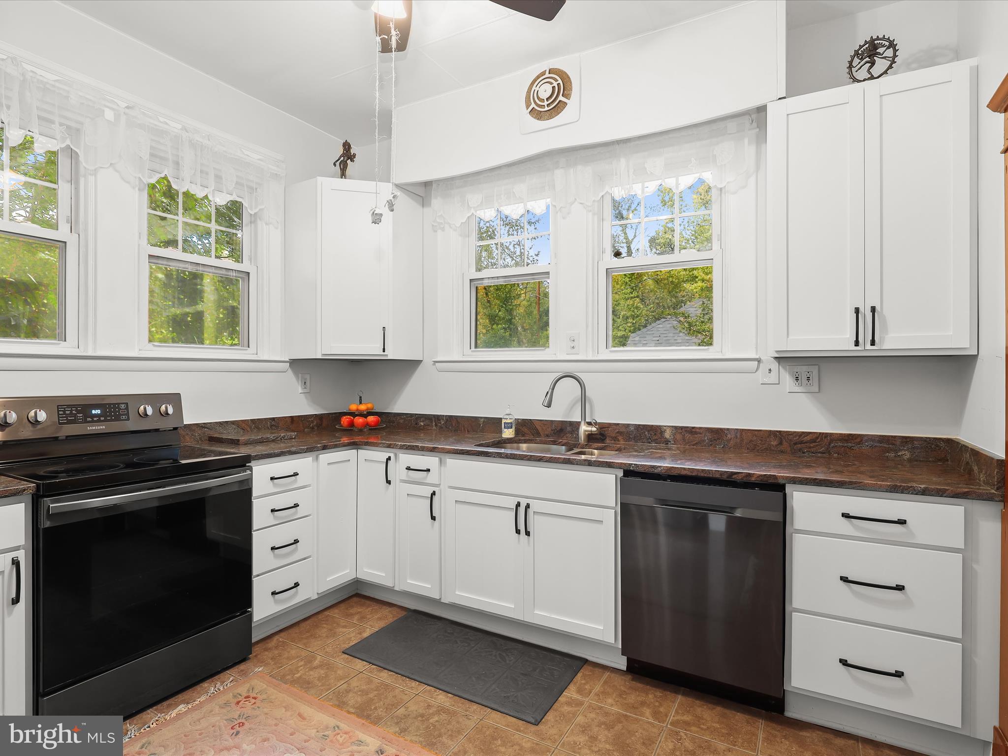 OVERBROOK - Residential