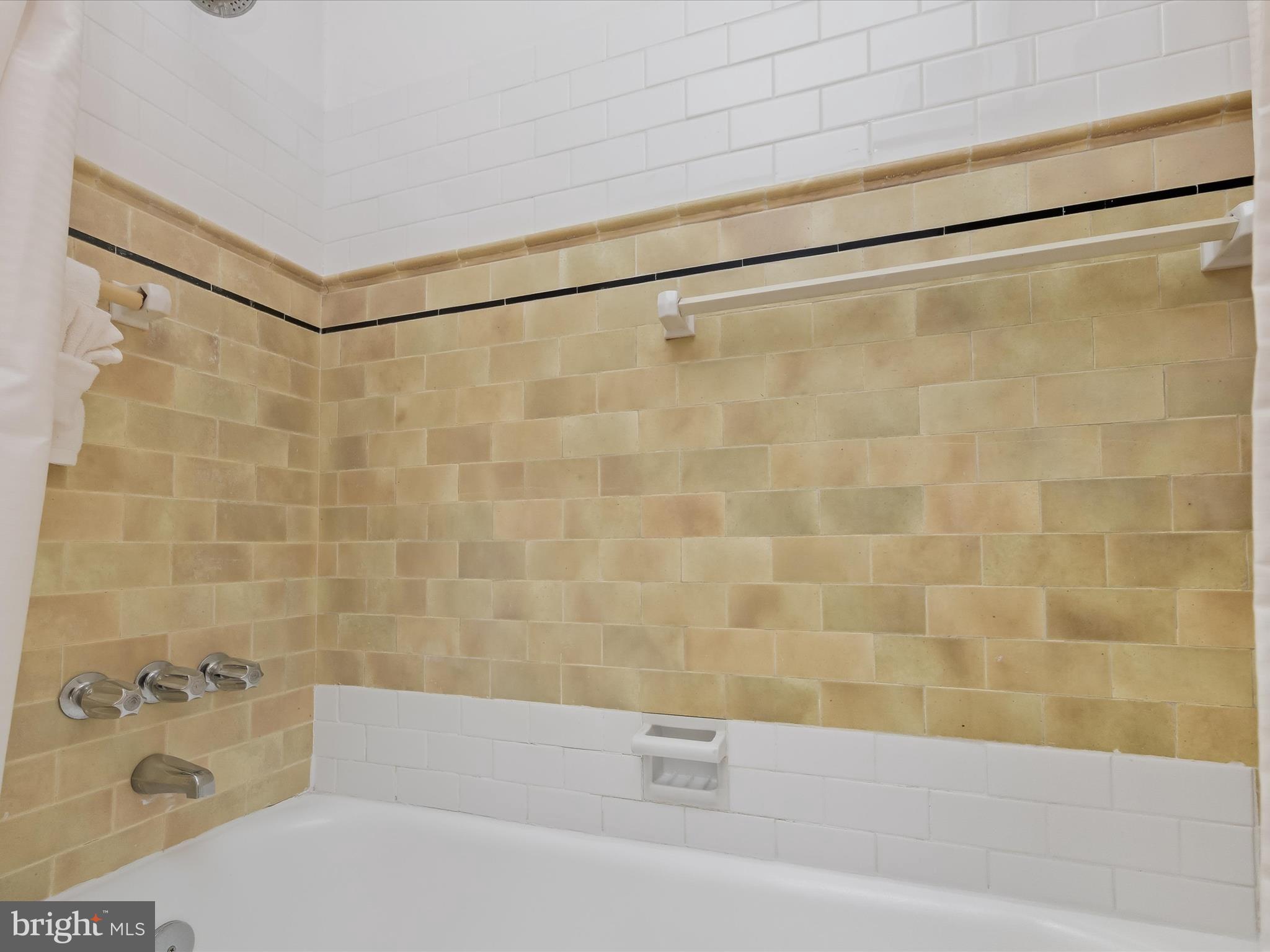 OVERBROOK - Residential