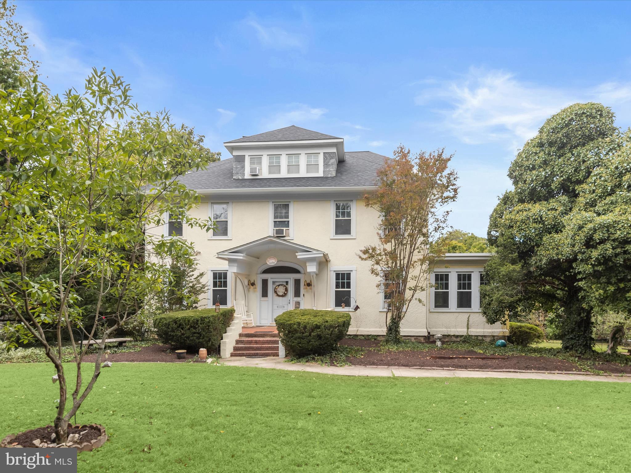 OVERBROOK - Residential