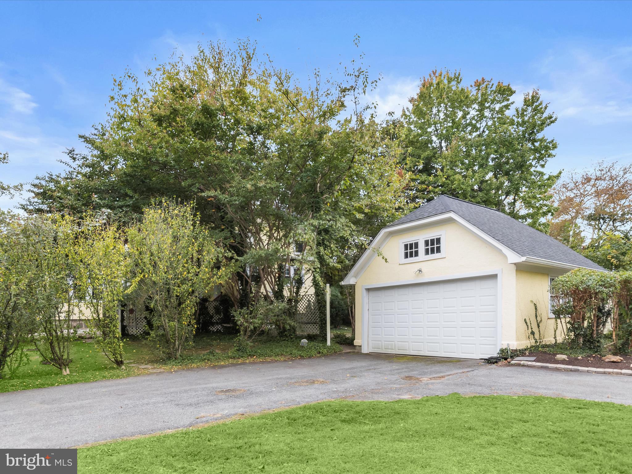 OVERBROOK - Residential