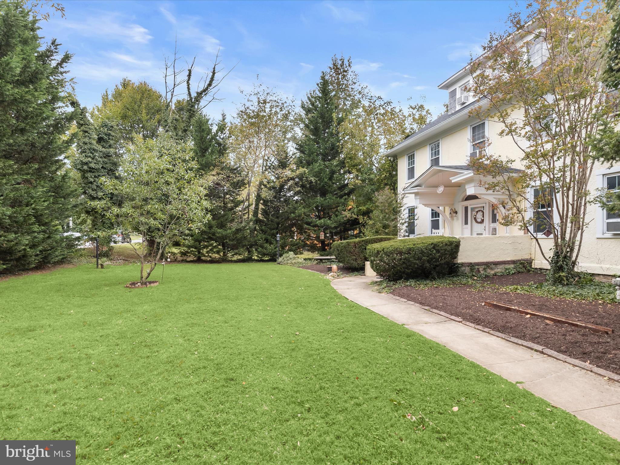 OVERBROOK - Residential