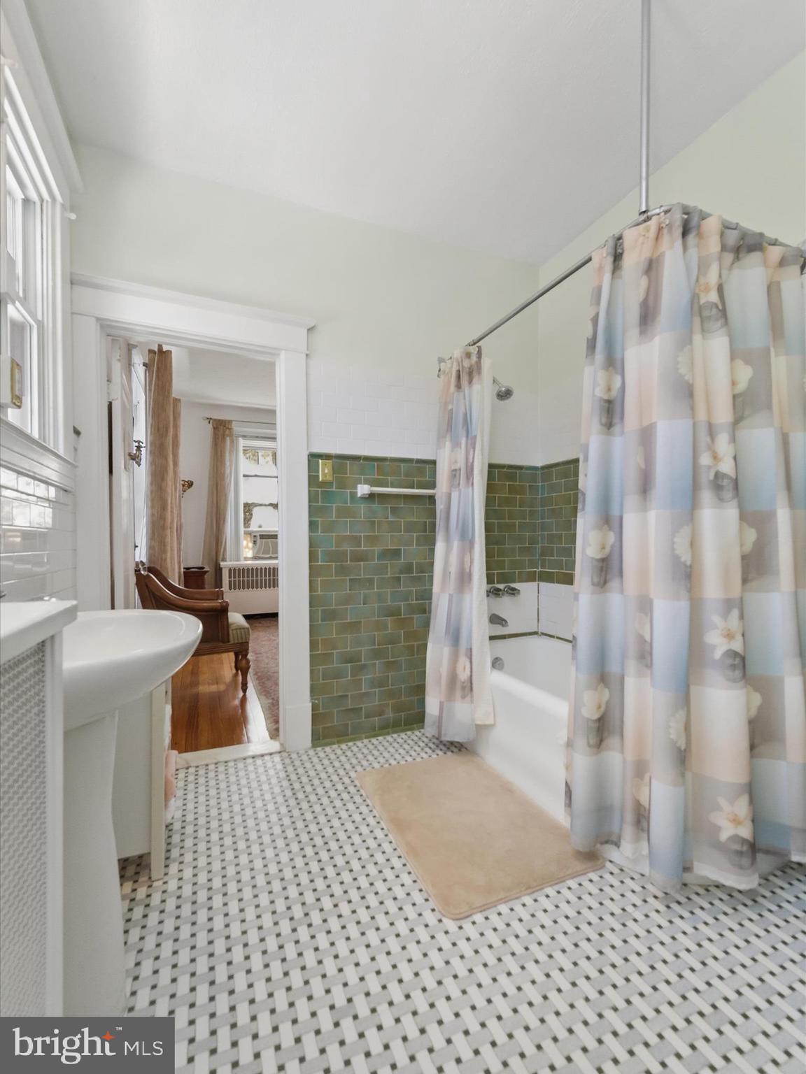 OVERBROOK - Residential