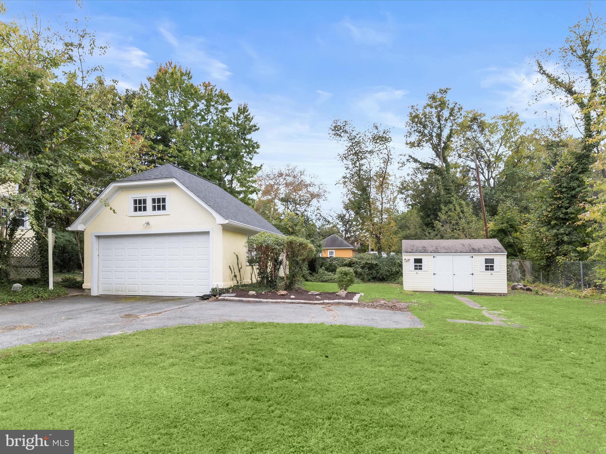 OVERBROOK - Residential