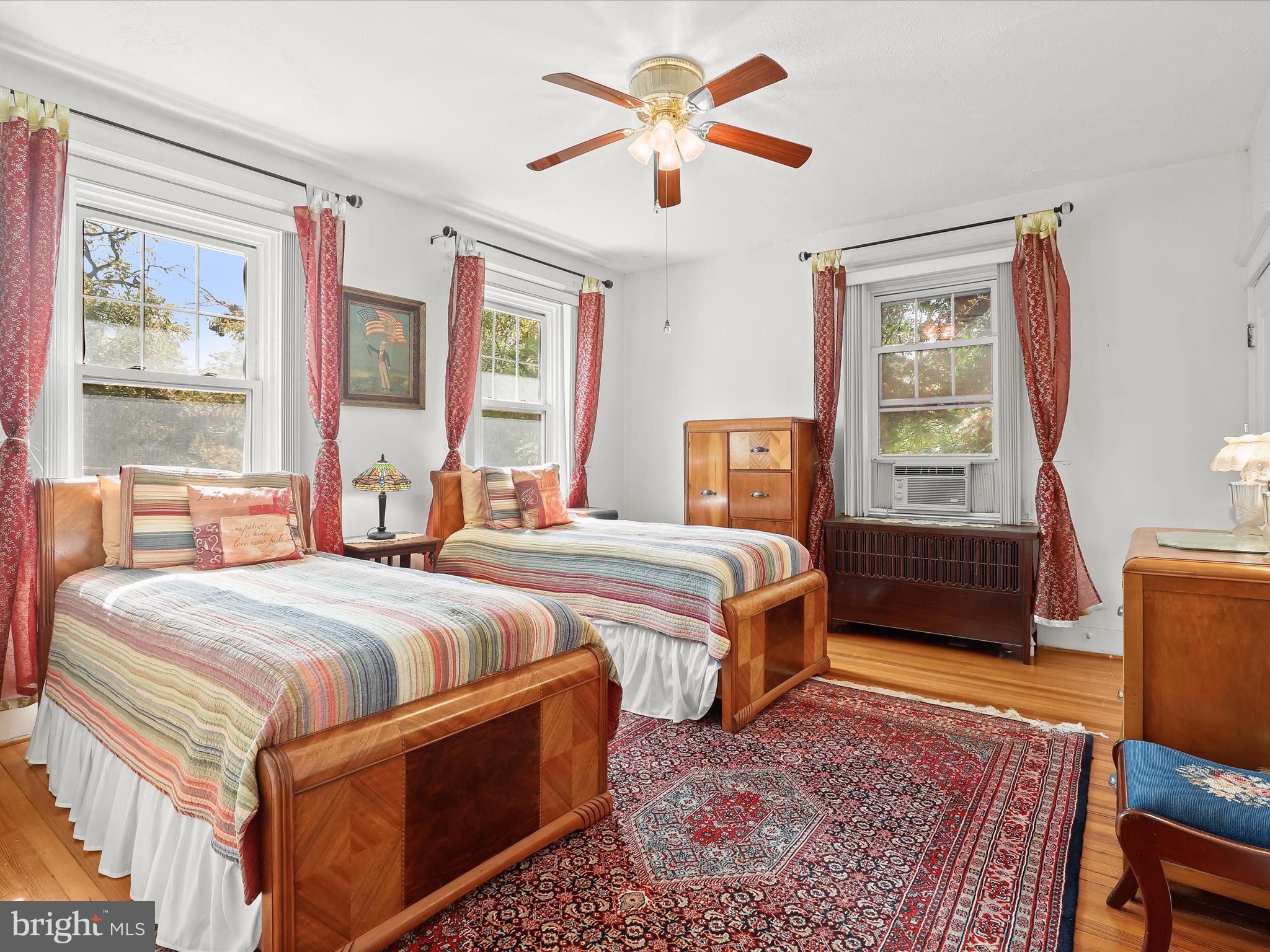 OVERBROOK - Residential