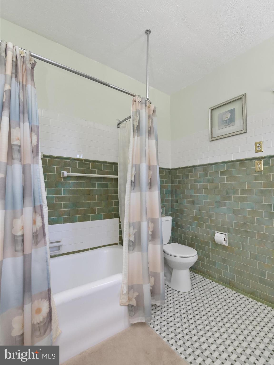 OVERBROOK - Residential